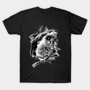 Fight the shark T-Shirt